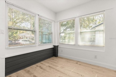 ADORABLE ST PETE BUNGALOW STYLE HOME - On an over 6000 square - photo 3