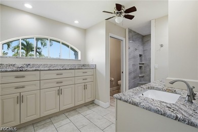 Welcome to this exceptional 3 bedroom + Den, 2 bath pool home - photo 14