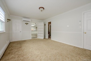 Welcome to this beautifully renovated 4 bedroom, 4.5 bathroom - photo 14