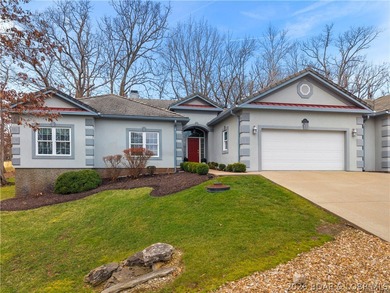 Lake of the Ozarks Townhome/Townhouse For Sale in Sunrise Beach Missouri