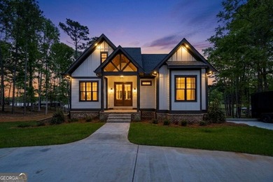 STUNNING Lake Sinclair New Construction in a super convenient - photo 4
