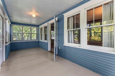 Classic 1.5 story charmer on a corner lot and just a short walk - photo 6
