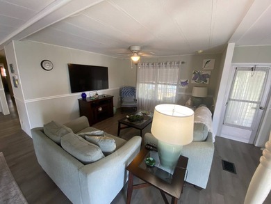 **Located in an active, resort style, pet friendly, land leased - photo 9