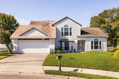 (private lake, pond, coastal) Home Sale Pending in Orlando Florida