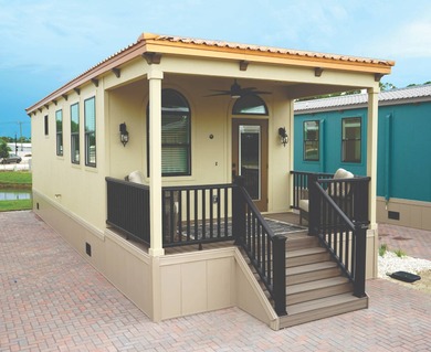 Northport Waterway Lakes and Canals Home For Sale in North Port Florida