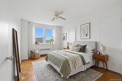 Bright Two Bedroom conveniently located in Spuyten Duyvil - photo 12