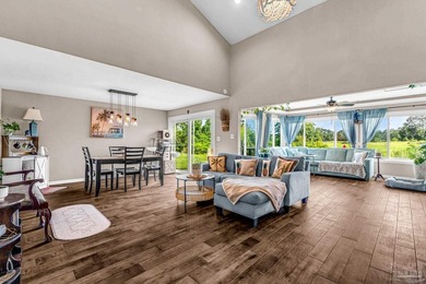 END UNIT!!!! Come See the Largest Floor Plan and Largest Lot in - photo 3