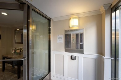 Bright Two Bedroom conveniently located in Spuyten Duyvil - photo 15