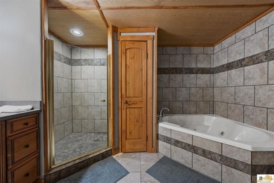 Turnkey lakefront opportunity on Barren River Lake! This fully - photo 28