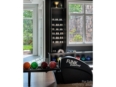 Welcome to 433 Highland Forest Drive-an extraordinary estate set - photo 33
