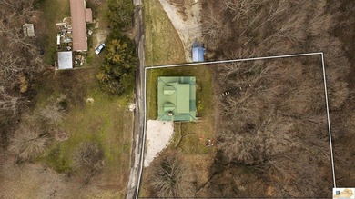 Turnkey lakefront opportunity on Barren River Lake! This fully - photo 37