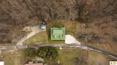 Turnkey lakefront opportunity on Barren River Lake! This fully - photo 39