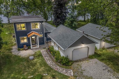 Lake life awaits! Enjoy 120' of prime Lake Winnebago frontage - photo 46