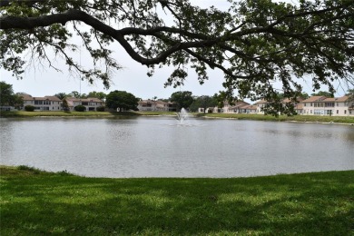Lake Condo For Sale in Holiday, Florida