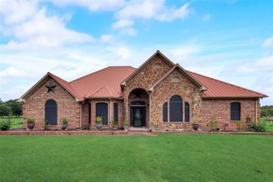 Lake Home For Sale in Fruitvale, Texas