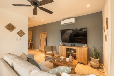 Welcome to this beautifully designed 2-bedroom, 2-bathroom condo - photo 4