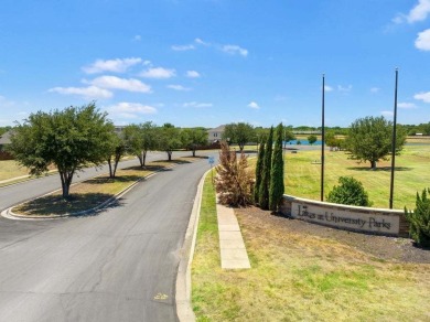 (private lake, pond, creek) Home For Sale in Waco Texas