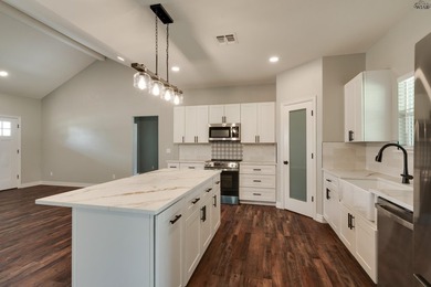 Incredible new construction home in desirable Holliday ISD! This - photo 9