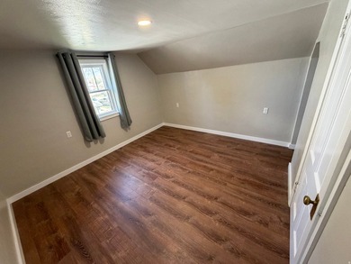 BIG PRICE DROP!! Immaculately renovated home in Montpelier! 4 - photo 20