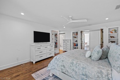 Welcome to an exceptional townhome residence in highly coveted - photo 21