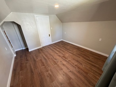 BIG PRICE DROP!! Immaculately renovated home in Montpelier! 4 - photo 21