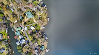 Owner has to sell price reduced $60,000.00. Stunning Lakefront - photo 4