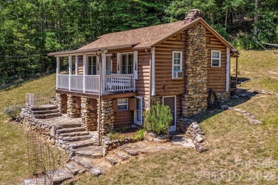 SPECTACULAR VIEWS OF CHIMNEY ROCK MOUNTAIN AND THE LAKE LURE - photo 2