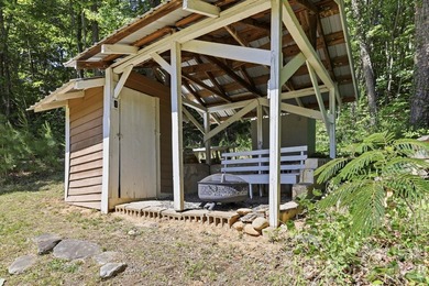 SPECTACULAR VIEWS OF CHIMNEY ROCK MOUNTAIN AND THE LAKE LURE - photo 5