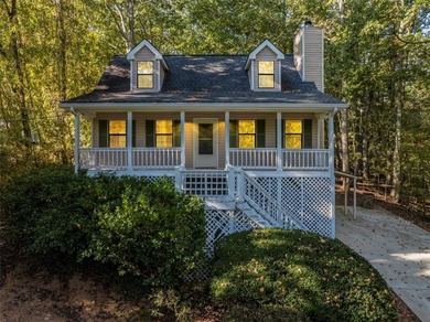 Lake Lanier Home Sale Pending in Flowery Branch Georgia