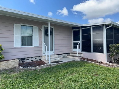 Start Your New ADVENTURE ~ 3 Months LOT Rent INCLUDED! This - photo 7