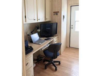 Start Your New ADVENTURE ~ 3 Months LOT Rent INCLUDED! This - photo 9