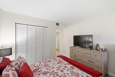 REDUCED:   Welcome to a highly sought after ground floor unit - photo 23