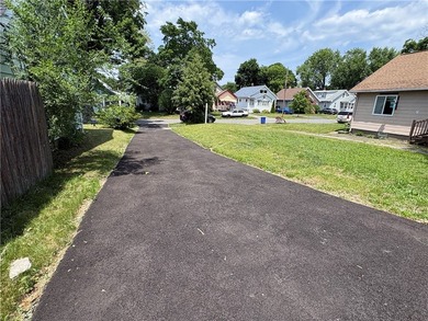 Another Rockin' Rochester Property! This move-in-ready ranch has - photo 29