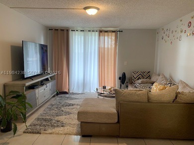 Great value in a prime Inverwood location! This spacious 2-bed - photo 4