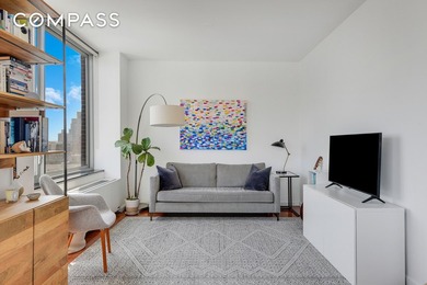 W?elcome to this beautiful? convertible three-bedroom - photo 5