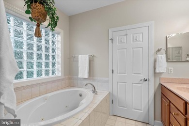 Buyer Contract fell Thru 11 Burr Drive, is a meticulously - photo 27
