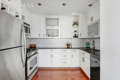 W?elcome to this beautiful? convertible three-bedroom - photo 10