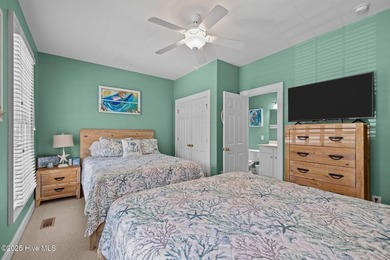 Spectacular beach house located on a 1.4 acre private piece of - photo 32