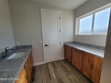 NEW CUSTOM BUILT HOME WITH WONDERFUL VIEWS ON 1.27 ACRE PARCEL