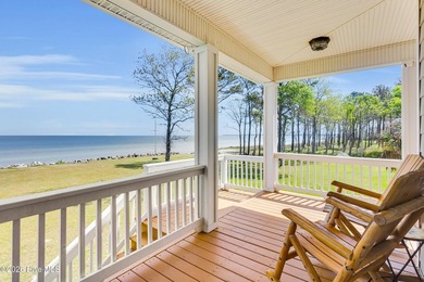 Spectacular beach house located on a 1.4 acre private piece of - photo 50