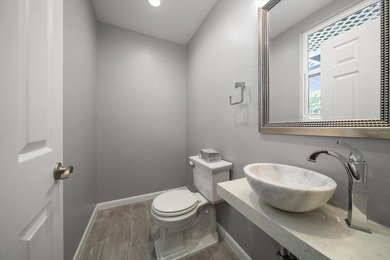 One or more photo(s) has been virtually staged. WEEKLY PRICE - photo 50