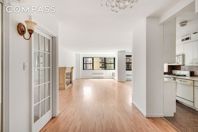 Spacious, bright and pet-friendly 2 bedroom is now available in - photo 3