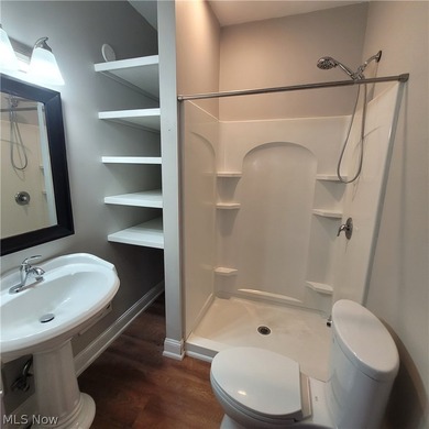 Exceptional investment opportunity in the heart of Lakewood - photo 11