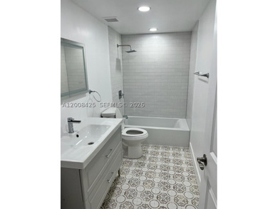 Waterside Luxury Townhomes. Quiet community, 2 bedroom 2.5 bath - photo 12