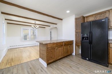 Welcome to 206 Ridgefield Ave located in Mill Hill neighborhood - photo 13