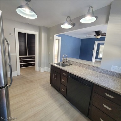 Exceptional investment opportunity in the heart of Lakewood - photo 14