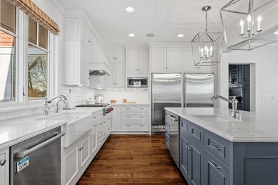 Commanding 180-degree views across Lake Marion and Robinson Bay - photo 21