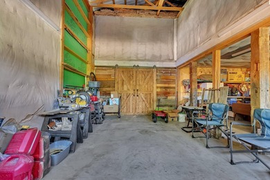 Experience the perfect blend of rustic charm and modern comfort - photo 22