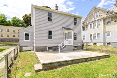 Welcome to 206 Ridgefield Ave located in Mill Hill neighborhood - photo 30