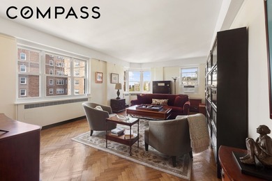 Move-In Ready! Light-filled high floor magnificently renovated 2 - photo 1